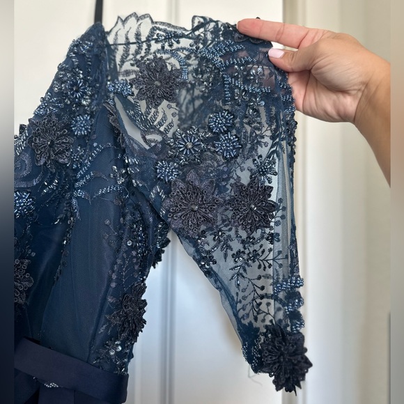 Custom Navy Formal Dress Size 16-18 - Picture 4 of 4